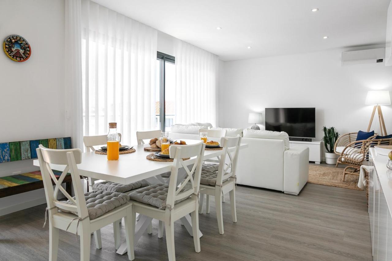 Consolacao & Supertubos Beach House Luaran gambar